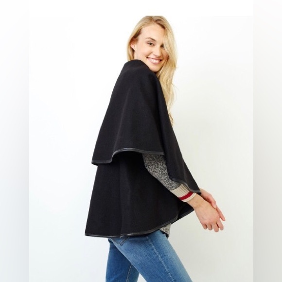 Roots Julia Cape - Picture 2 of 5